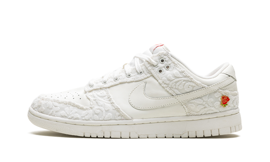 DUNK LOW WMNS  Giver Her Flowers