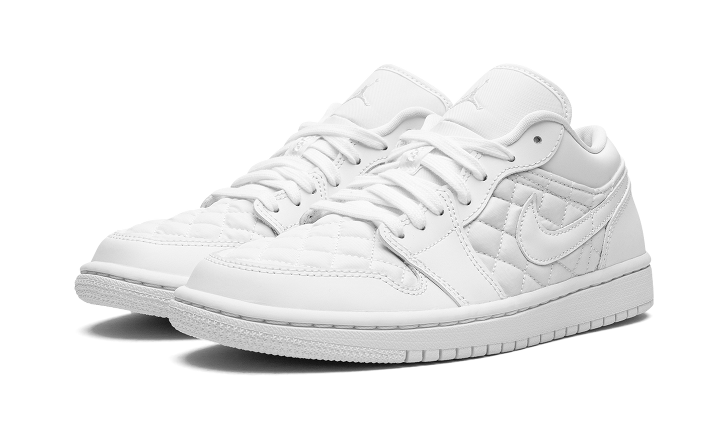 AIR JORDAN 1 LO QUILTED WMNS  Quilted White