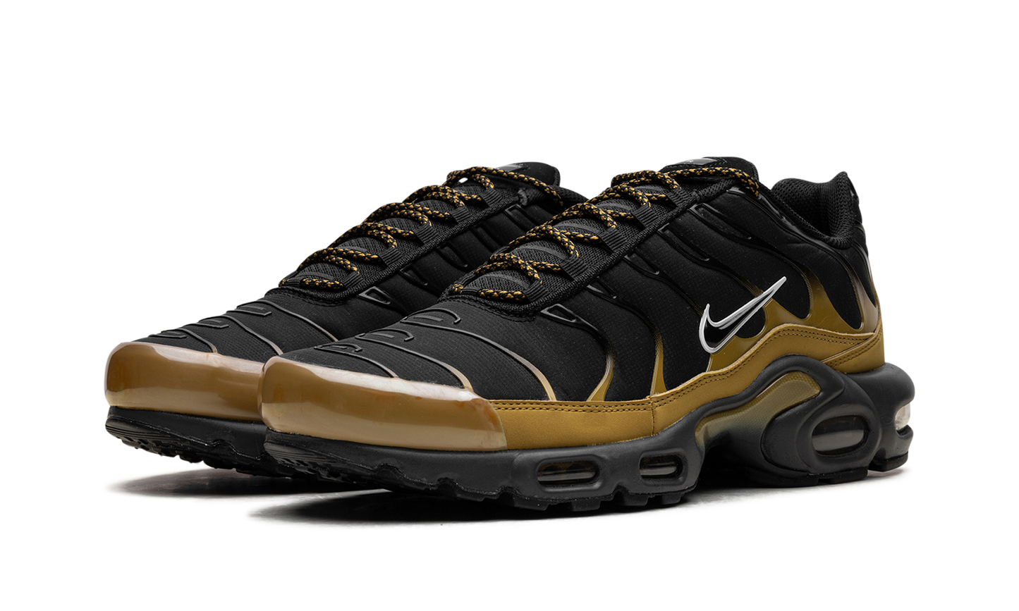 AIR MAX PLUS  Black
