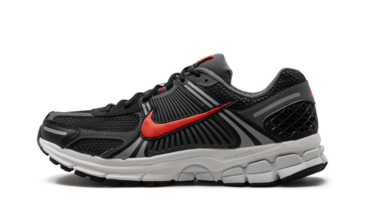 Air Zoom Vomero 5  Black Picante Red