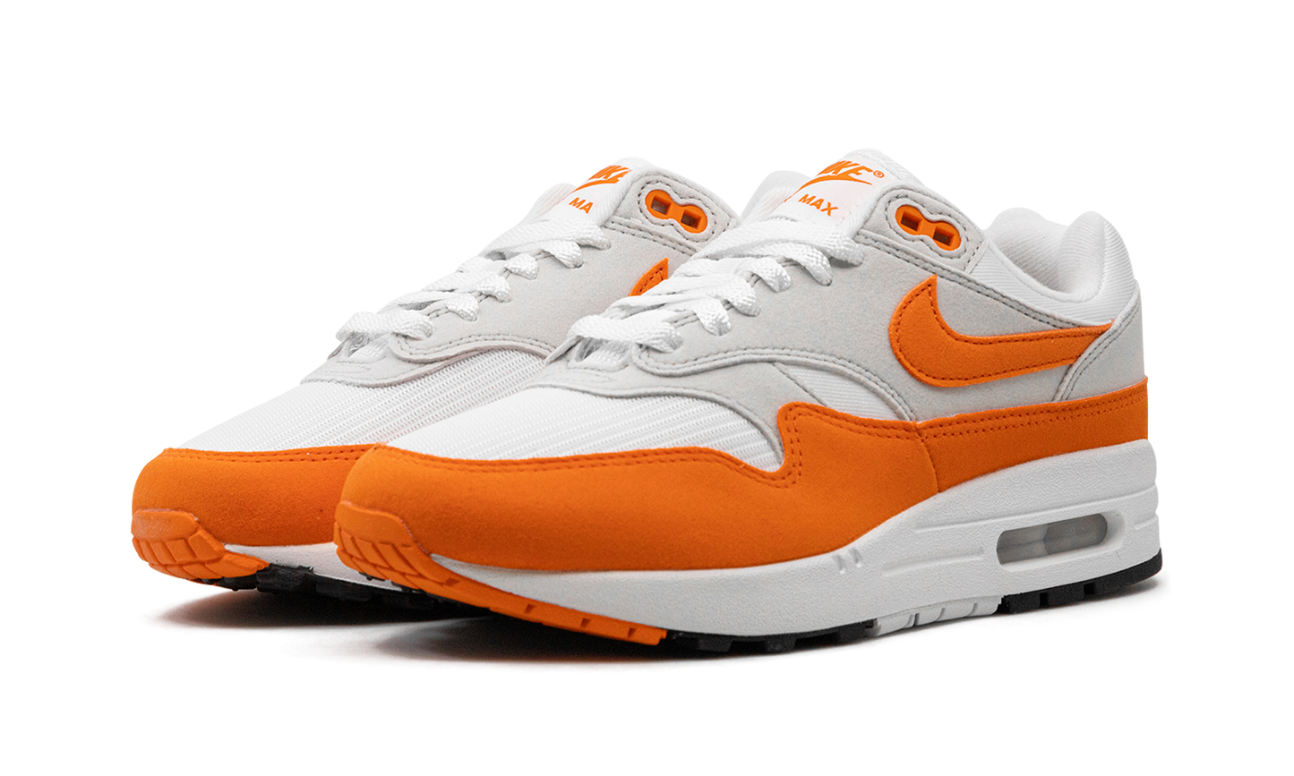 AIR MAX 1 WMNS  Safety Orange