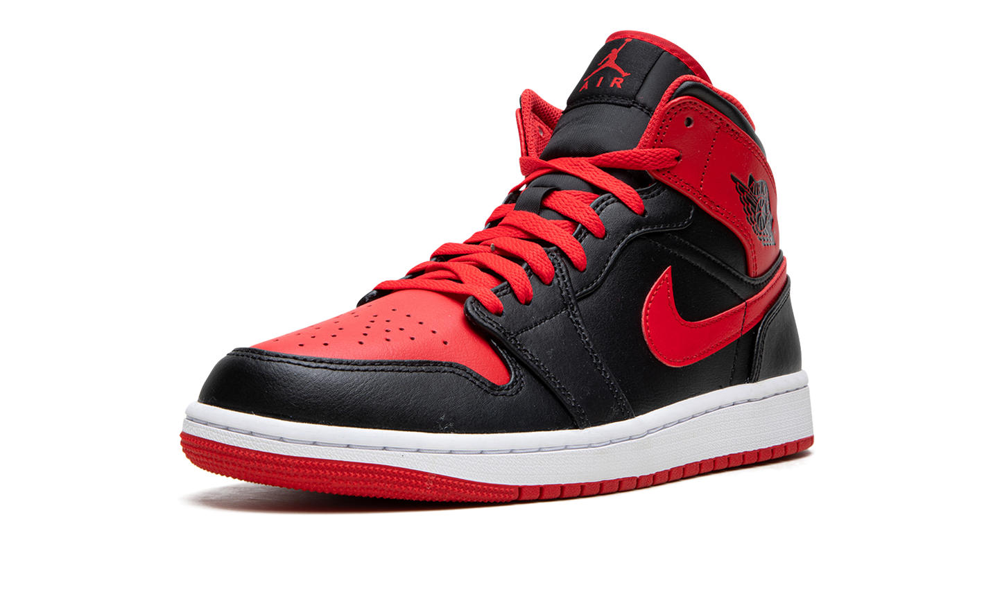 Air Jordan 1 Mid  Alternate Bred