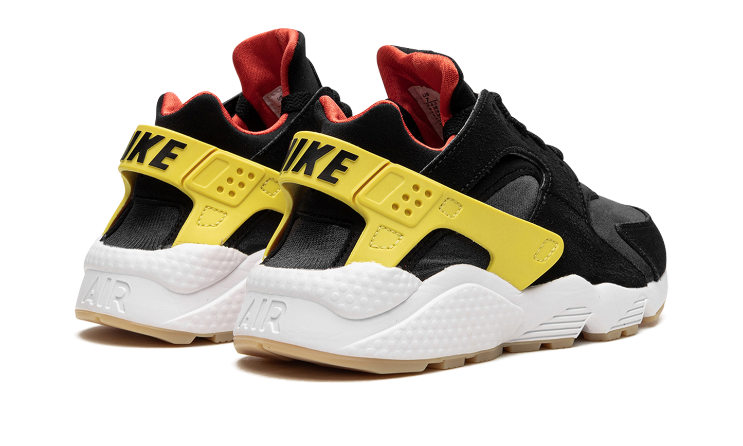 AIR HUARACHE WMNS  Go the Extra Smile