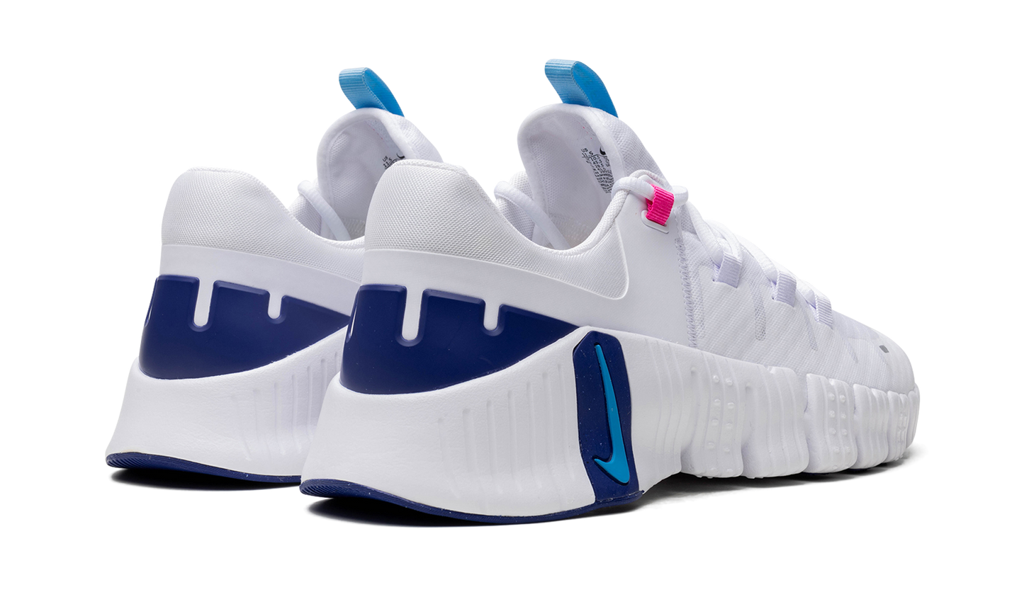 Free Metcon 5  White Aquarius Blue