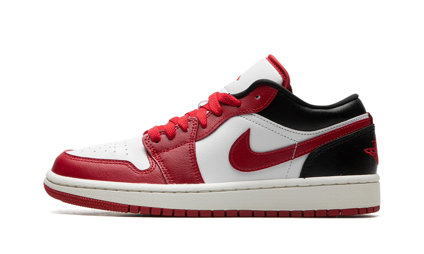 AIR JORDAN 1 LO WMNS  Reverse Black Toe