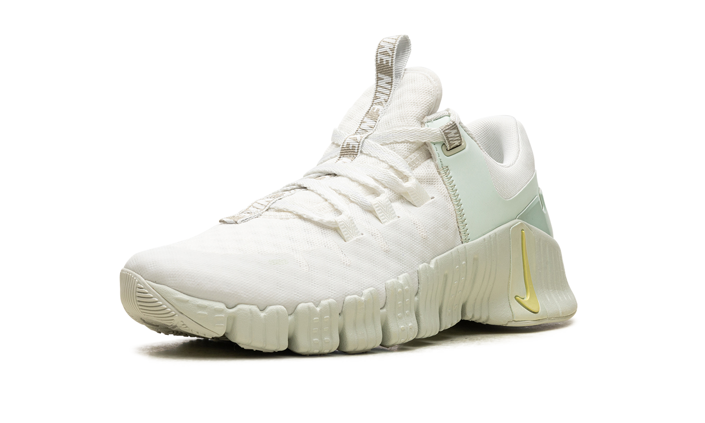 FREE METCON 5 PRM WMNS  Summit White