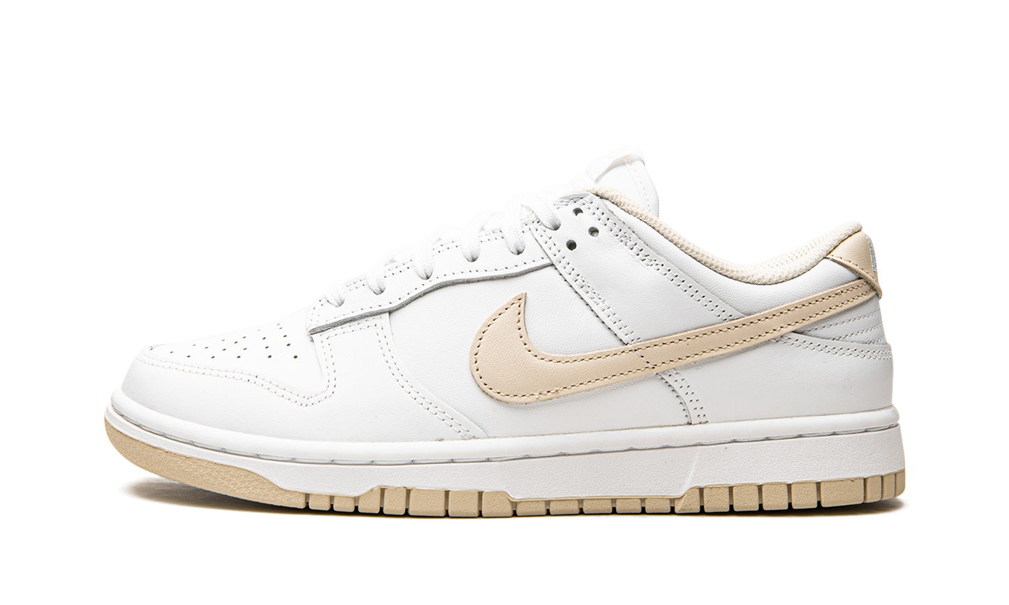 DUNK LO MNS WMNS  Pearl White
