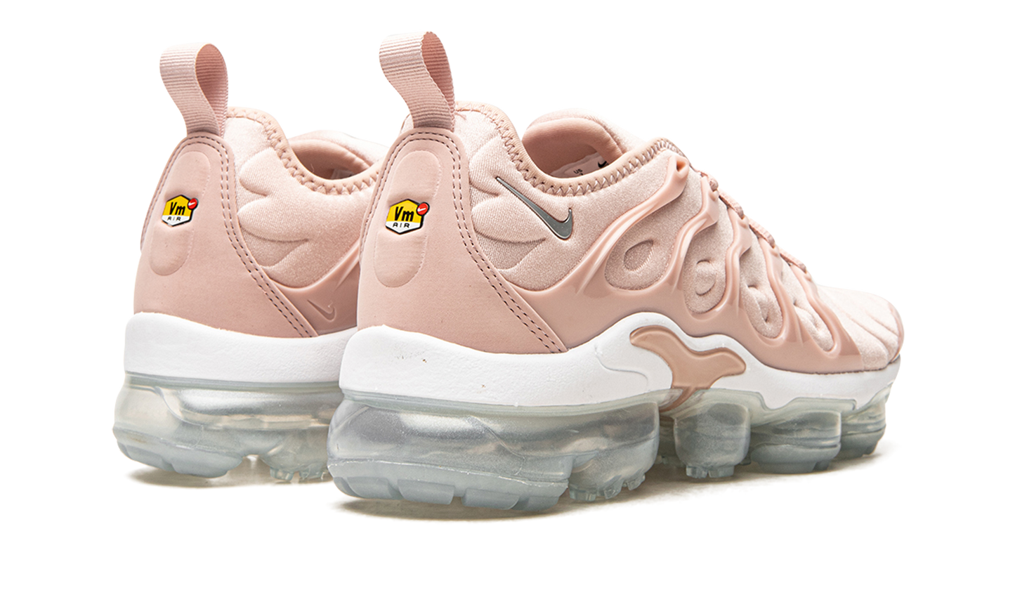 AIR VAPORMAX PLUS MNS WMNS  'Pink Oxford'