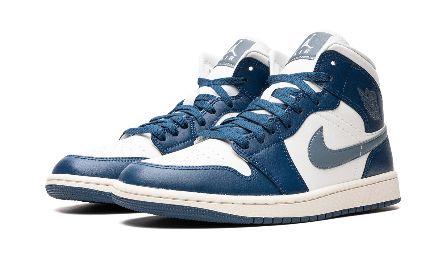 AIR JORDAN 1 MID WMNS  French Blue