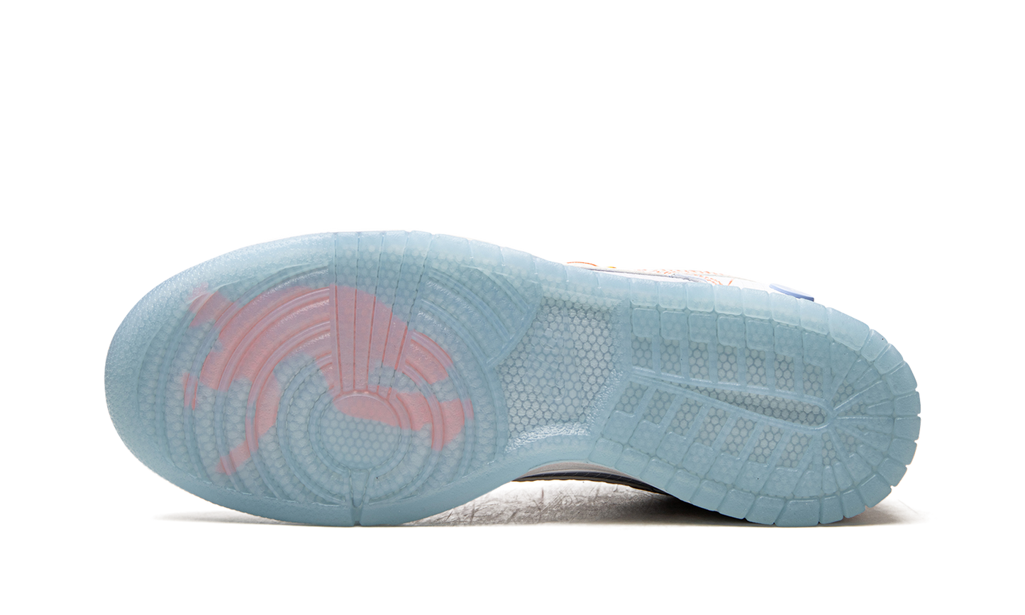 Dunk Low  Union - Passport Pack - Hyper Royal