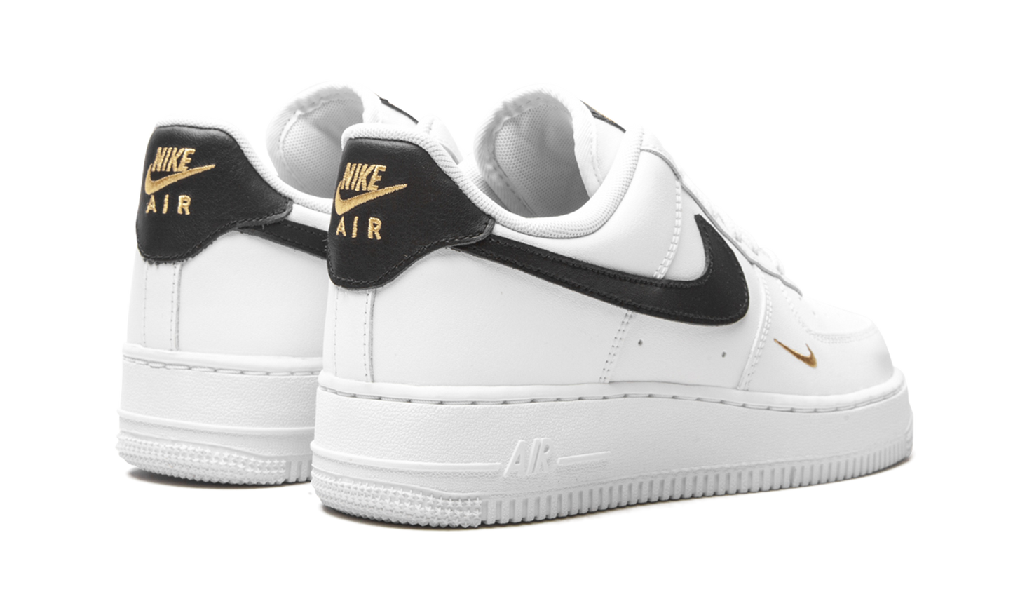 AIR FORCE 1 LO ESSENTIAL MNS WMNS  White / Black / Gold