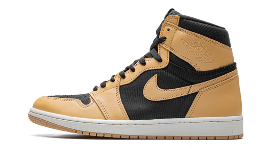 Air Jordan 1  Heirloom