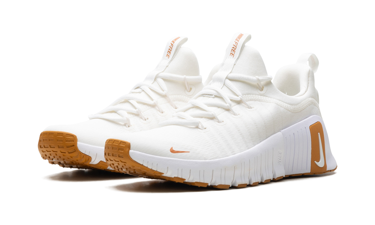 Free Metcon 6 WMNS  Sail White Monarch