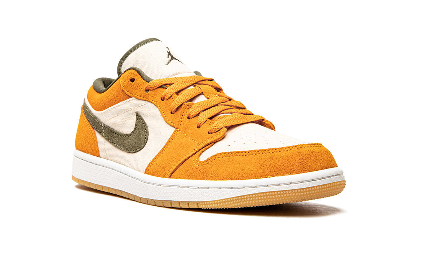 Air Jordan 1 Low SE  Light Curry