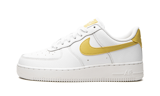 AIR FORCE 1 LO MNS WMNS  White / Saturn Gold