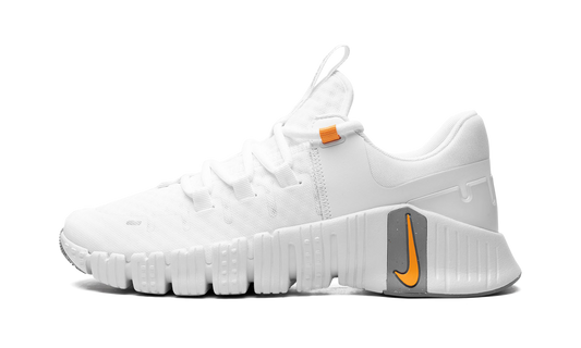 Free Metcon 5  White Football Grey