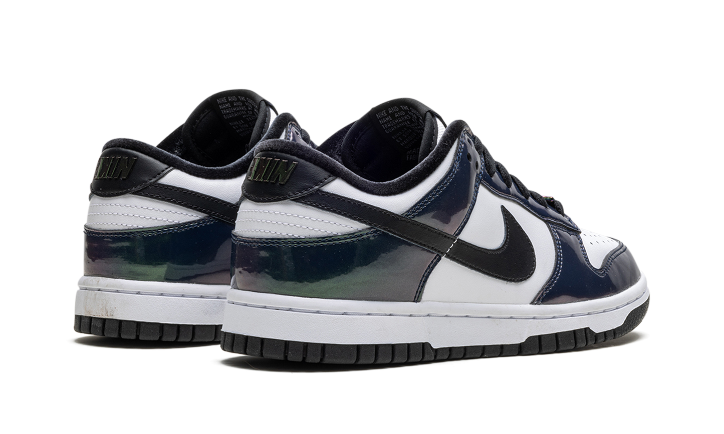 Dunk Low SE WMNS  Just Do It Iridescent