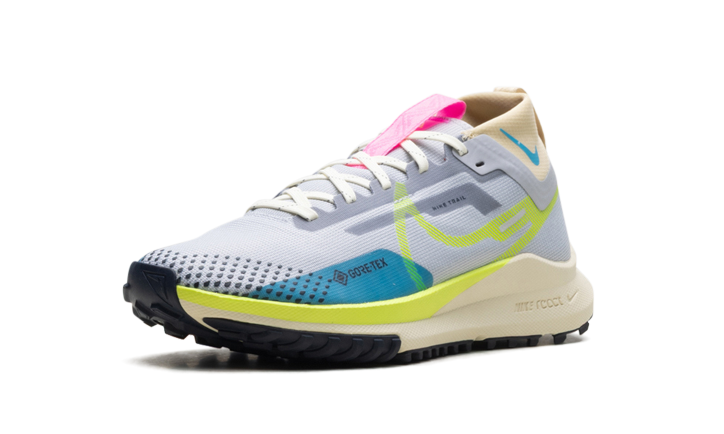 React Pegasus Trail 4 GORE-TEX WMNS  Wolf Grey Volt