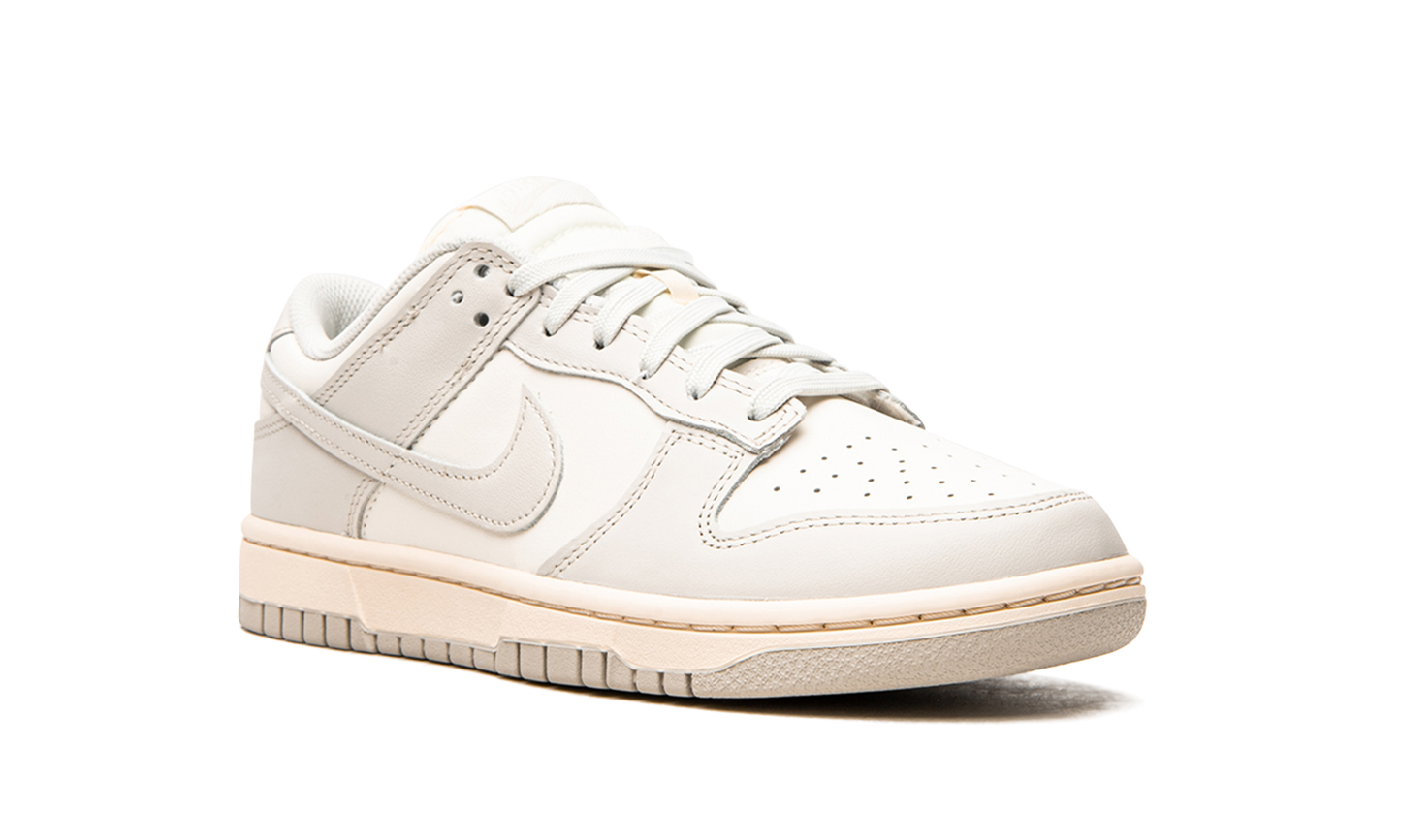 DUNK LO MNS WMNS  Light Bone