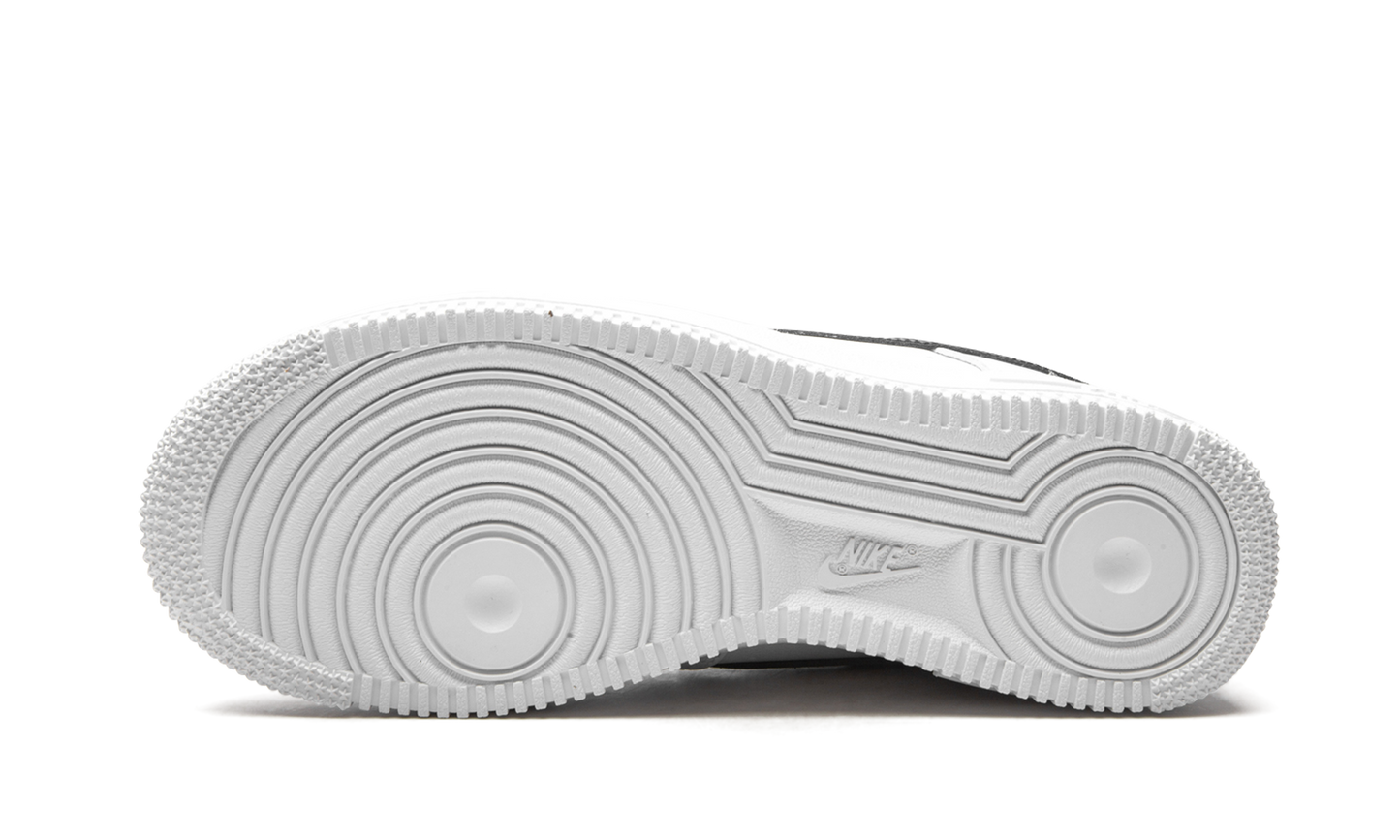 AIR FORCE 1 LO ESSENTIAL MNS WMNS  White / Black / Gold