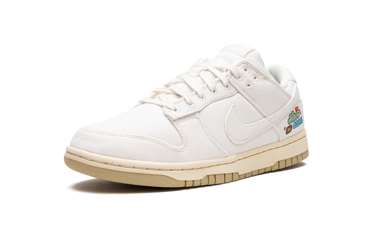 DUNK LO MNS WMNS  The Future is Equal