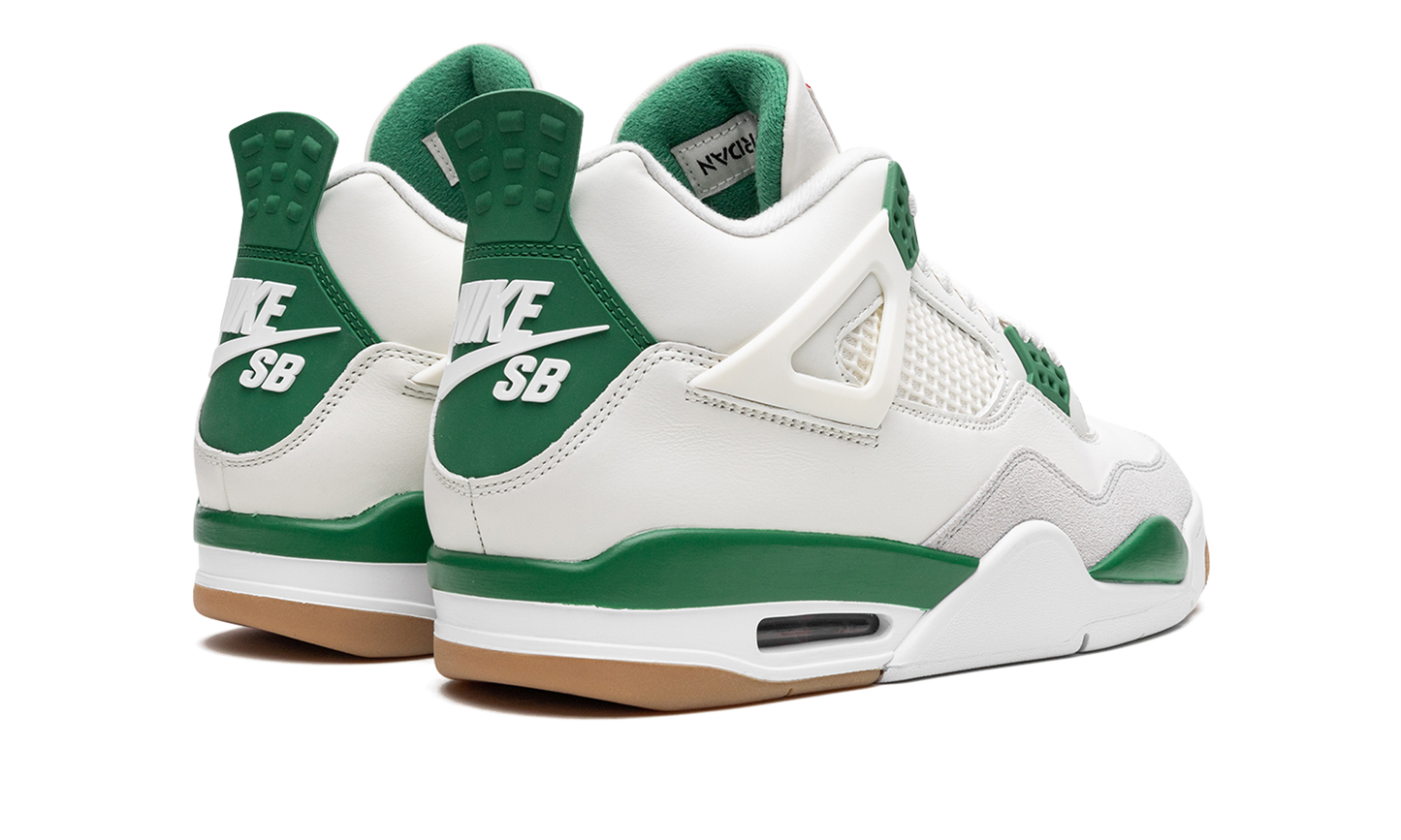 Air Jordan 4 Retro SB  Pine Green