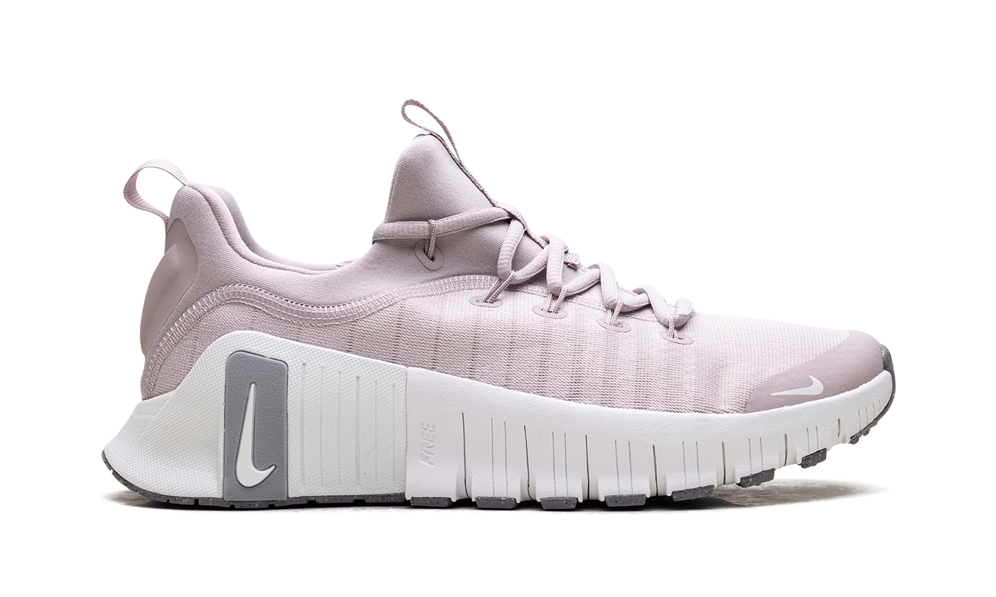 Free Metcon 6 WMNS  Platinum Violet