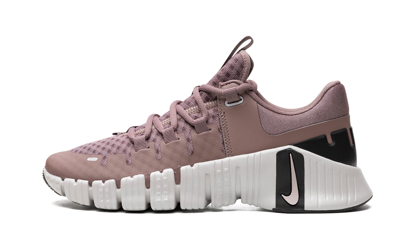 Nike Free Metcon 5 WMNS  Smokey Muave