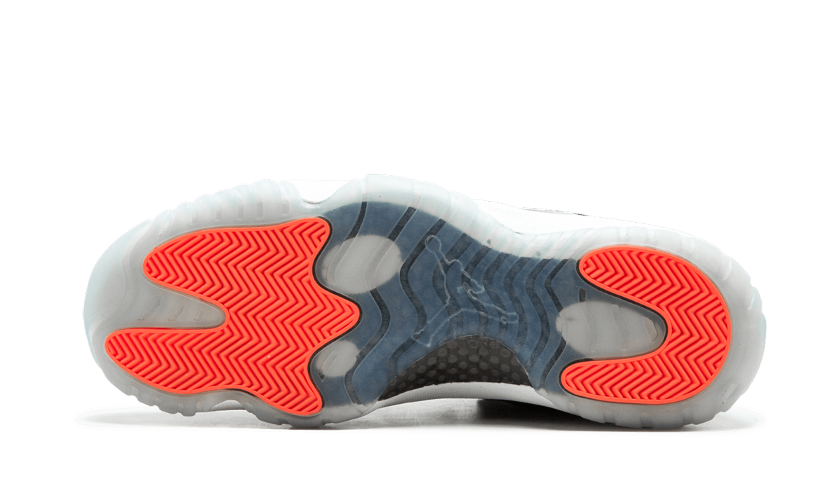 Air Jordan 11 Retro Low  Infrared