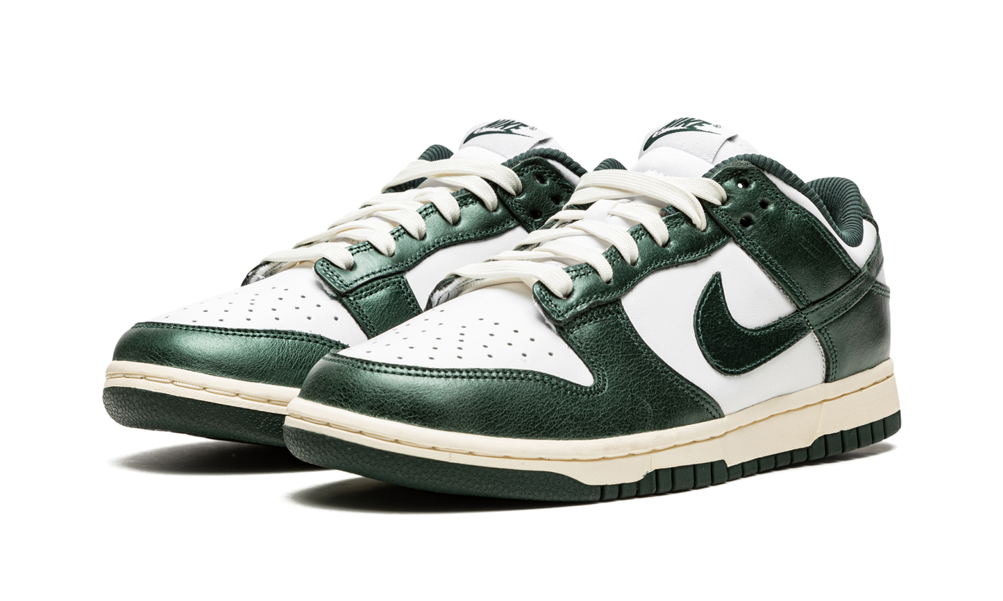 DUNK LOW WMNS  Vintage Green