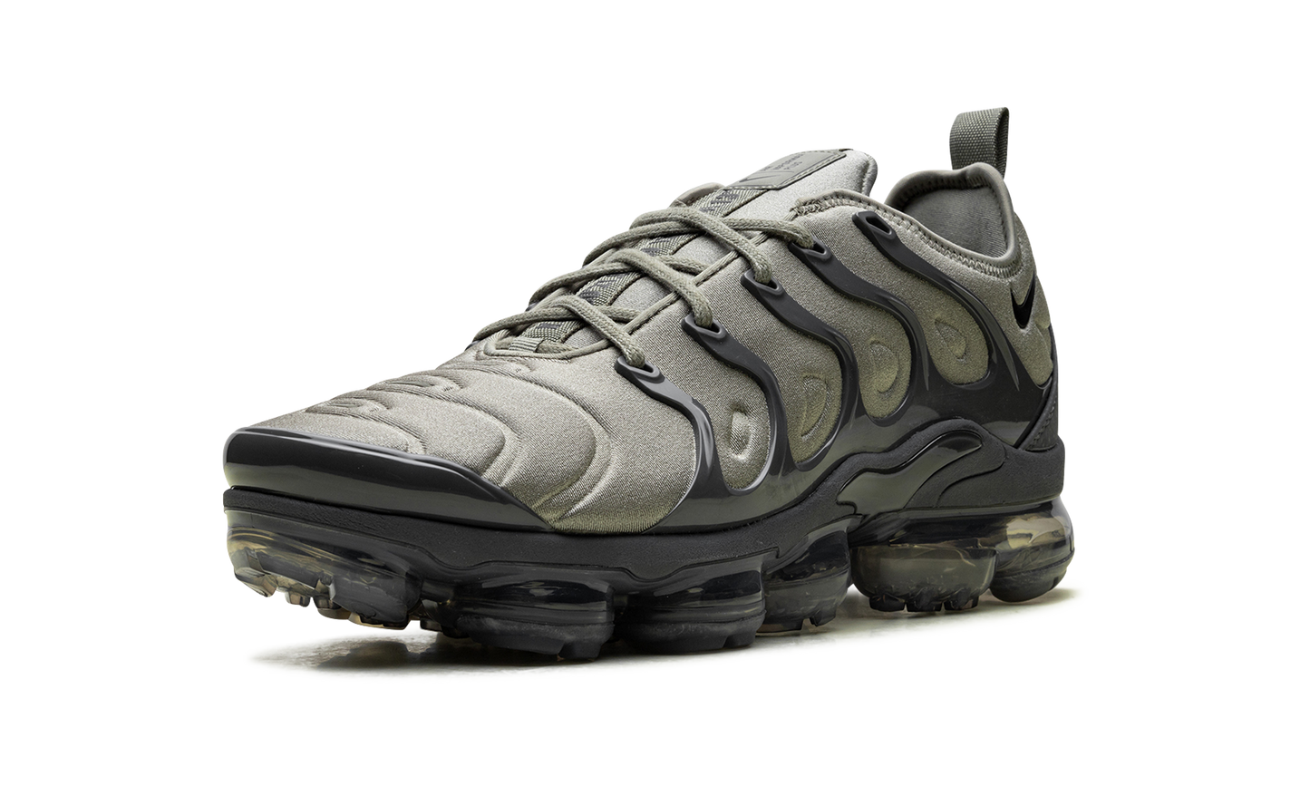 Air VaporMax Plus  Dark Stucco