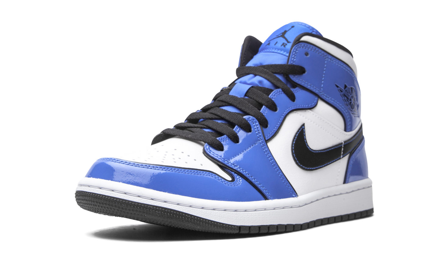 Air Jordan 1 Mid SE  Signal Blue