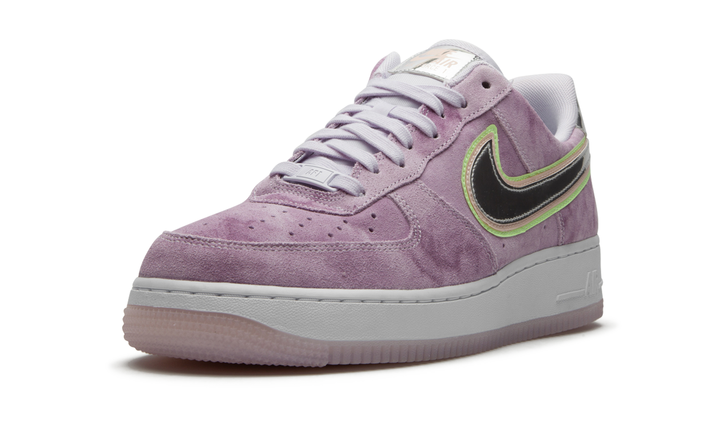 WMNS Air Force 1 07'  P(Her)spective