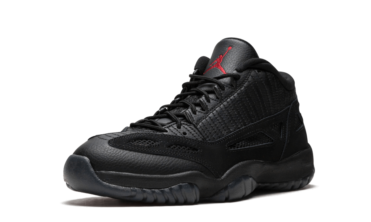 Air Jordan 11 Retro Low  Referee