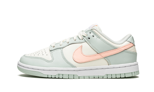 DUNK LOW WMNS  Barely Green