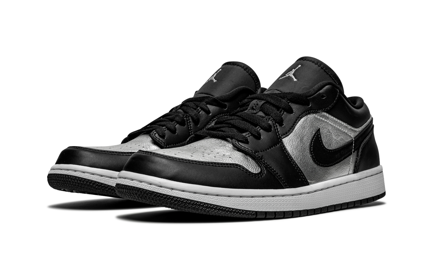 AIR JORDAN 1 LOW SE WMNS  Silver Toe