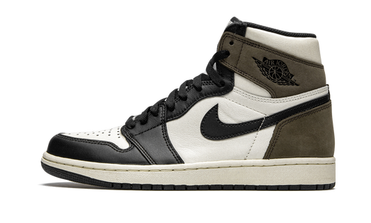 Air Jordan 1 Retro High OG  Dark Mocha
