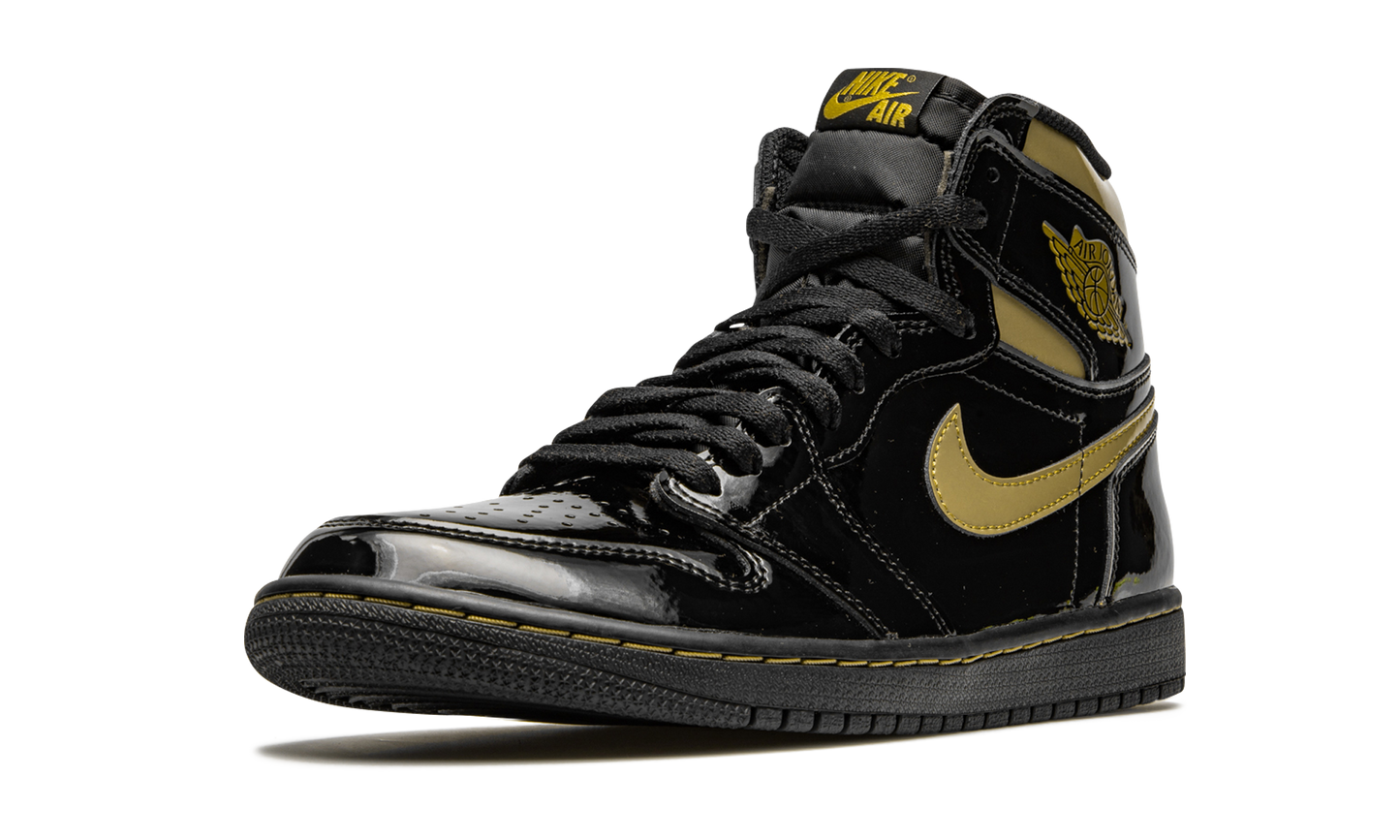 Air Jordan 1 Retro High OG  Black Metallic Gold