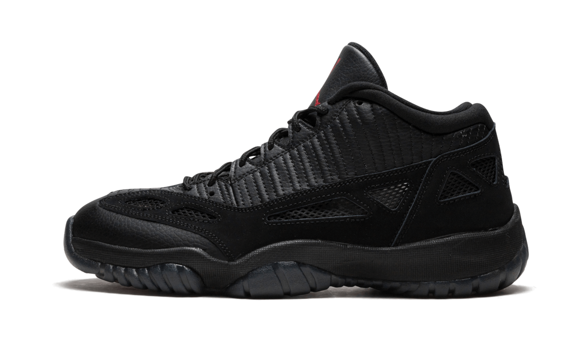 Air Jordan 11 Retro Low  Referee