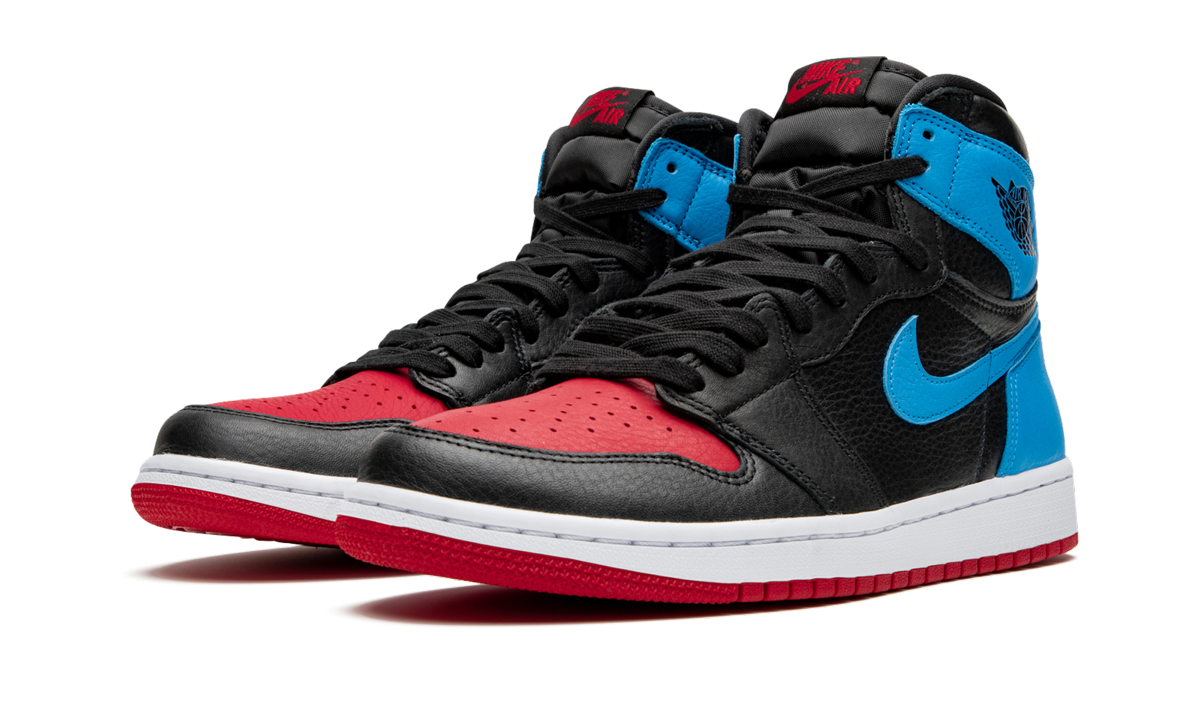 AIR JORDAN 1 HIGH OG WMNS  UNC to Chicago