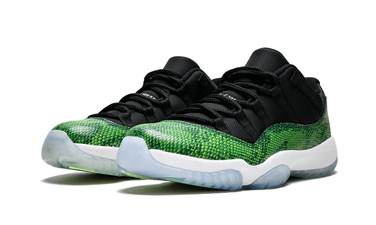 Air Jordan 11 Retro Low  Nightshade