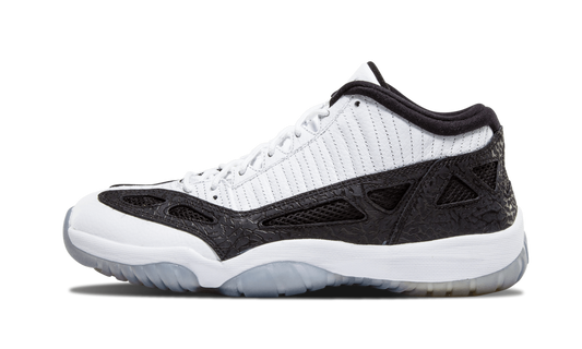 Air Jordan 11 Retro Low