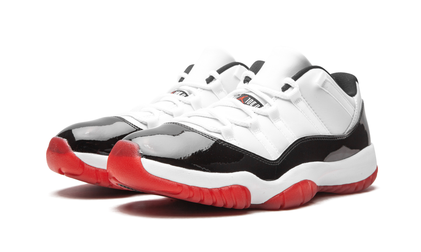Air Jordan 11 Retro Low  Concord Bred