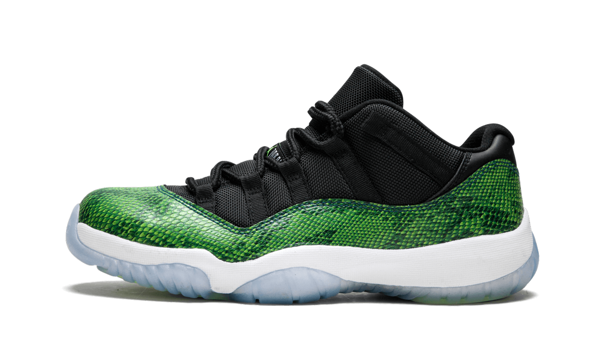 Air Jordan 11 Retro Low  Nightshade