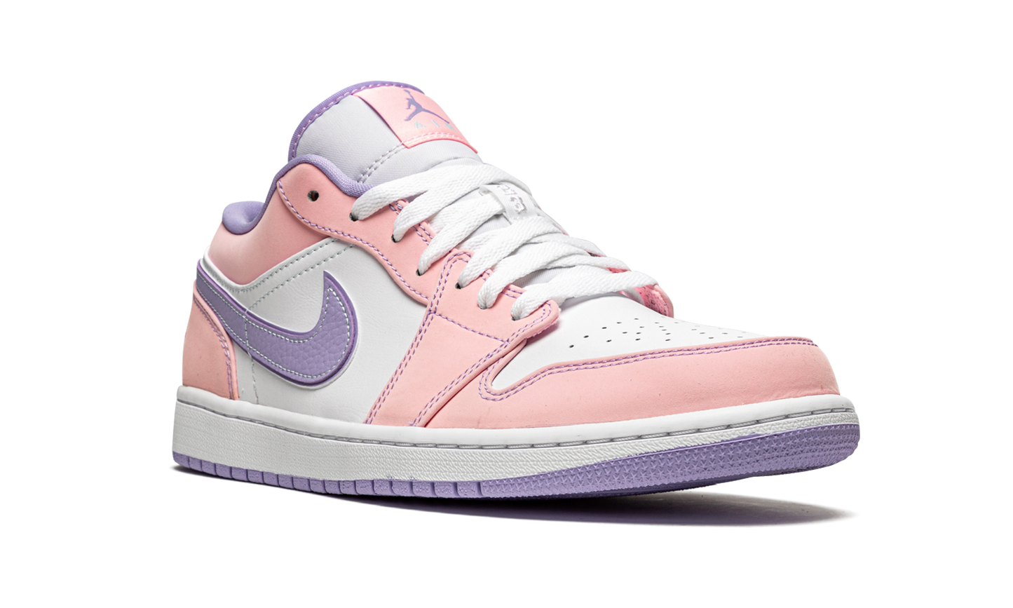 Air Jordan 1 Low SE  Arctic Punch
