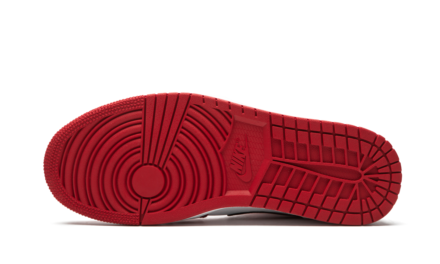 Air Jordan 1 Mid  Chicago 2020