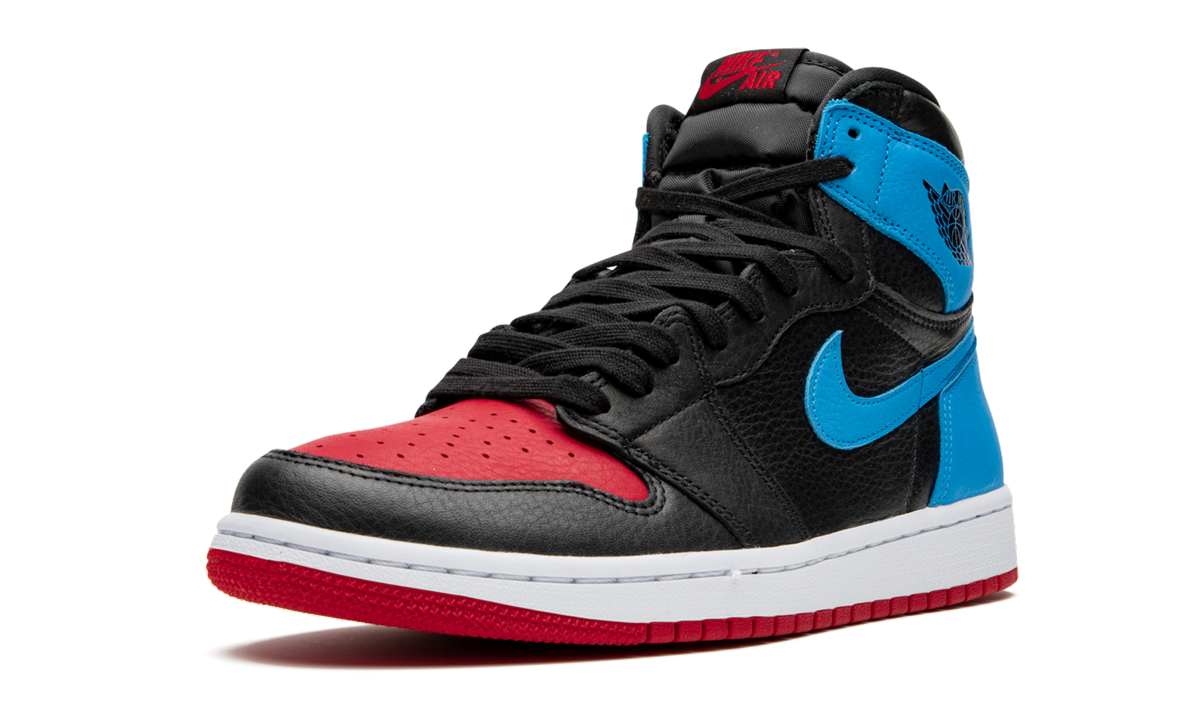 AIR JORDAN 1 HIGH OG WMNS  UNC to Chicago