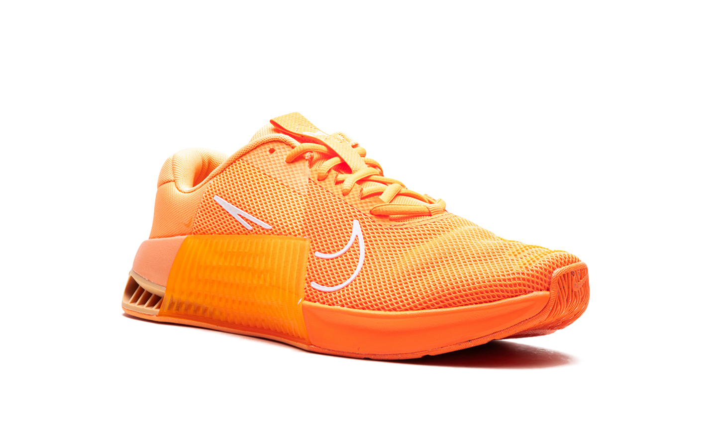 Metcon 9 AMP  Atomic Orange