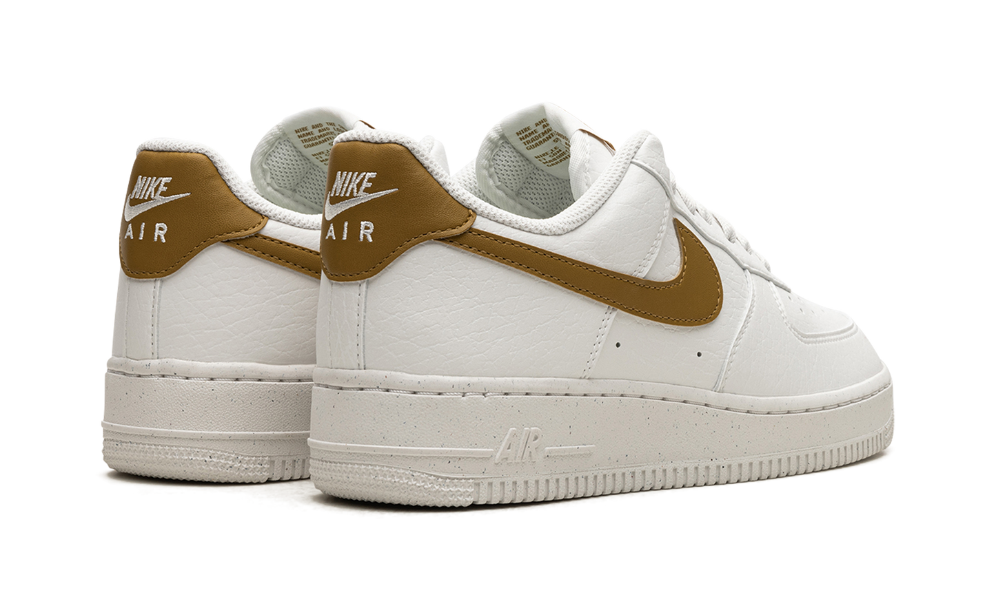 AIR FORCE 1 LO NEXT NATURE WMNS  Bronzine
