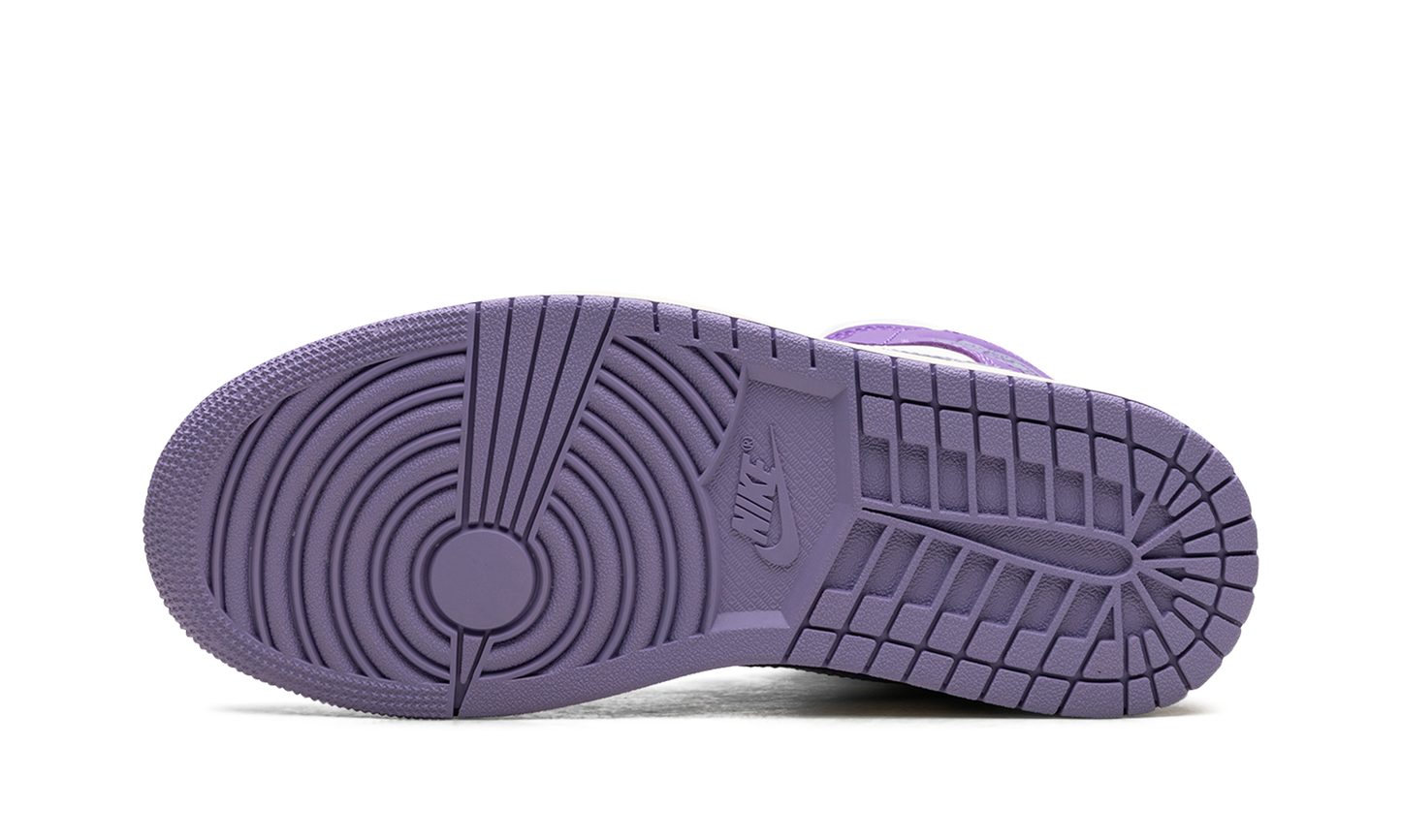 AIR JORDAN 1 MID WMNS  Action Grape